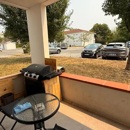 2 Habitación en casa particular Pau