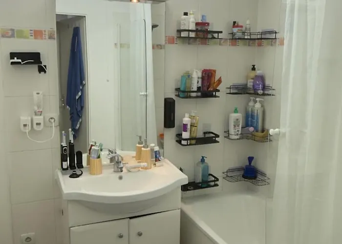 Privatunterkunft 2 *